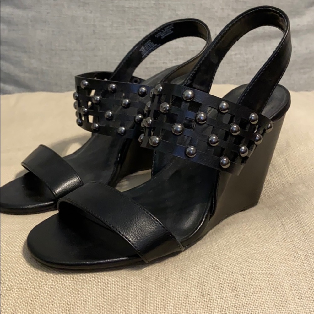 Simply Vera Wang Heels
